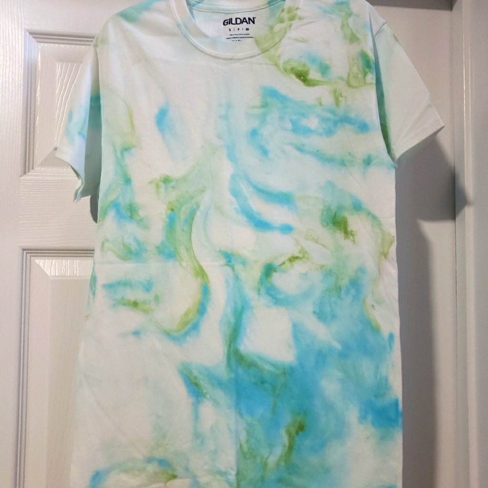 New custom tye dye tshirt